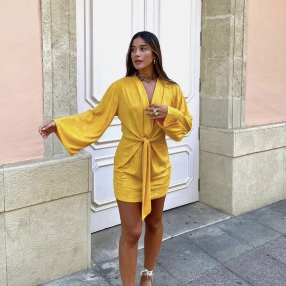 NWOT Zara Elegant Yellow Wrap Dress Sz S